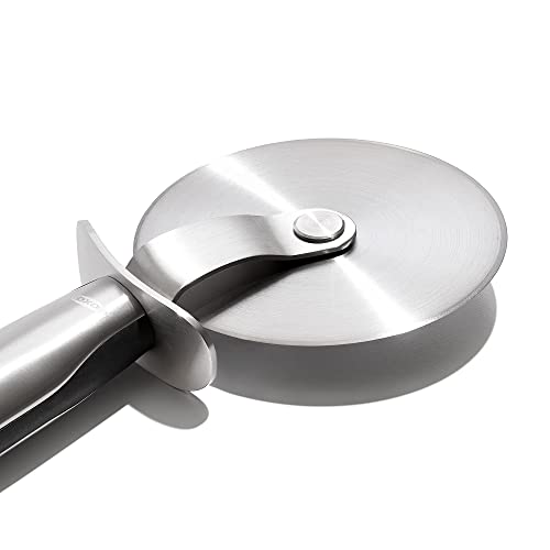 OXO Steel 4 in Pizza Wheel | Pizza Cutter, Stainless Steel Blade, Thumb Guard, Cut Clean Slices, Dishwasher Safe, Kitchen Essentials