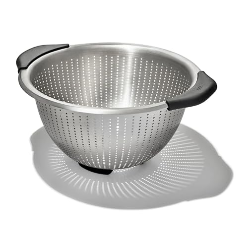 OXO Good Grips Strainer - 5 Qt Capacity, Stainless Steel | Colander, Nesting Design For Easy Storage, Non-Slip Handles, Drains Pasta And Vegetables, Dishwasher Safe