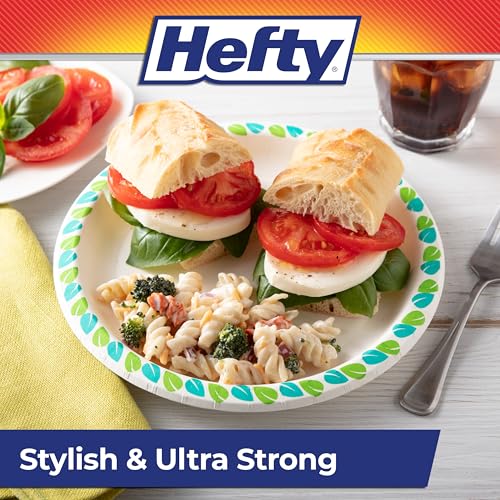 Hefty Compostable Paper Plates, 8.6 Inches, 30 Count, Patterned Disposable Plates for BBQs, Parties, Holidays, Potlucks, and Everyday, Soak-Resistant, Made with Plant-Based Materials, Microwave Safe