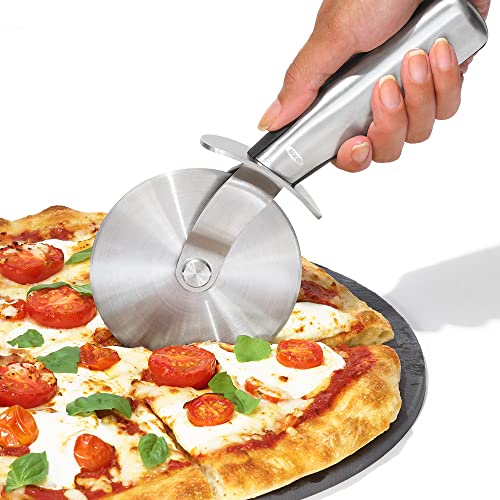 OXO Steel 4 in Pizza Wheel | Pizza Cutter, Stainless Steel Blade, Thumb Guard, Cut Clean Slices, Dishwasher Safe, Kitchen Essentials